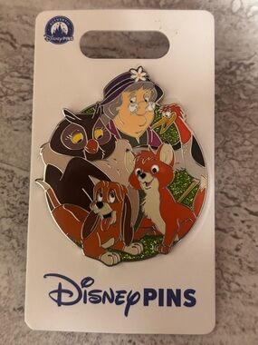 2025 Disney Parks Family Cluster Pin Fox & The Hound Tod Copper Boomer Tweed